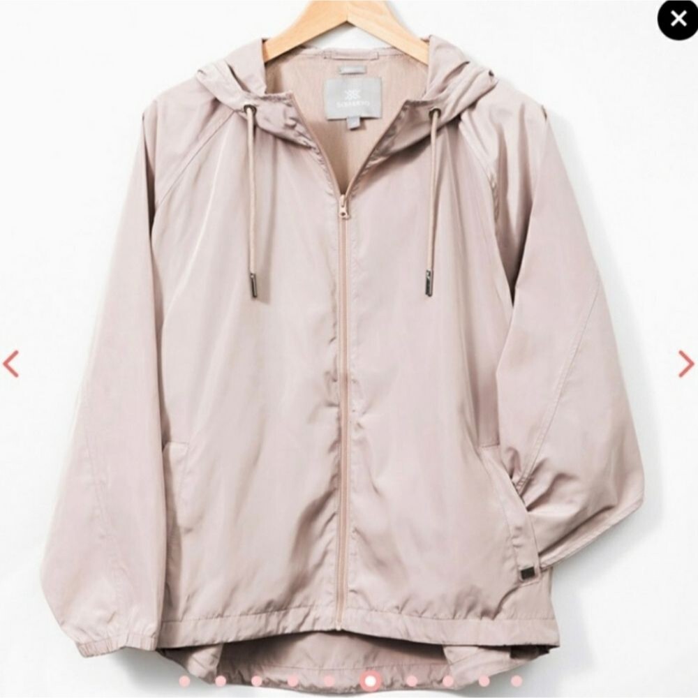 SOIA & KYO Oaklynn Water Repellent Rain Windbreaker Jacket with Hood Women's 1X